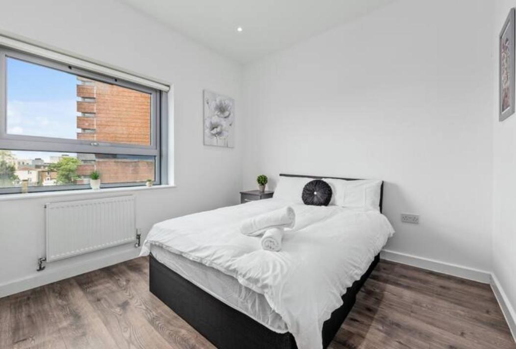 Апартаменти Airy 2Br Flat Delta London Dp332 Кройдон Екстер'єр фото