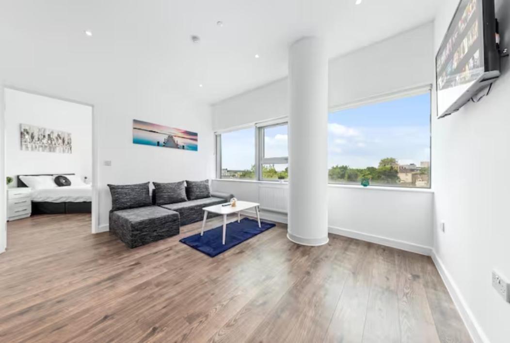 Апартаменти Airy 2Br Flat Delta London Dp332 Кройдон Екстер'єр фото